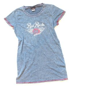 Red Rocks Colorado Vintage Retro Style Graphic Tee
